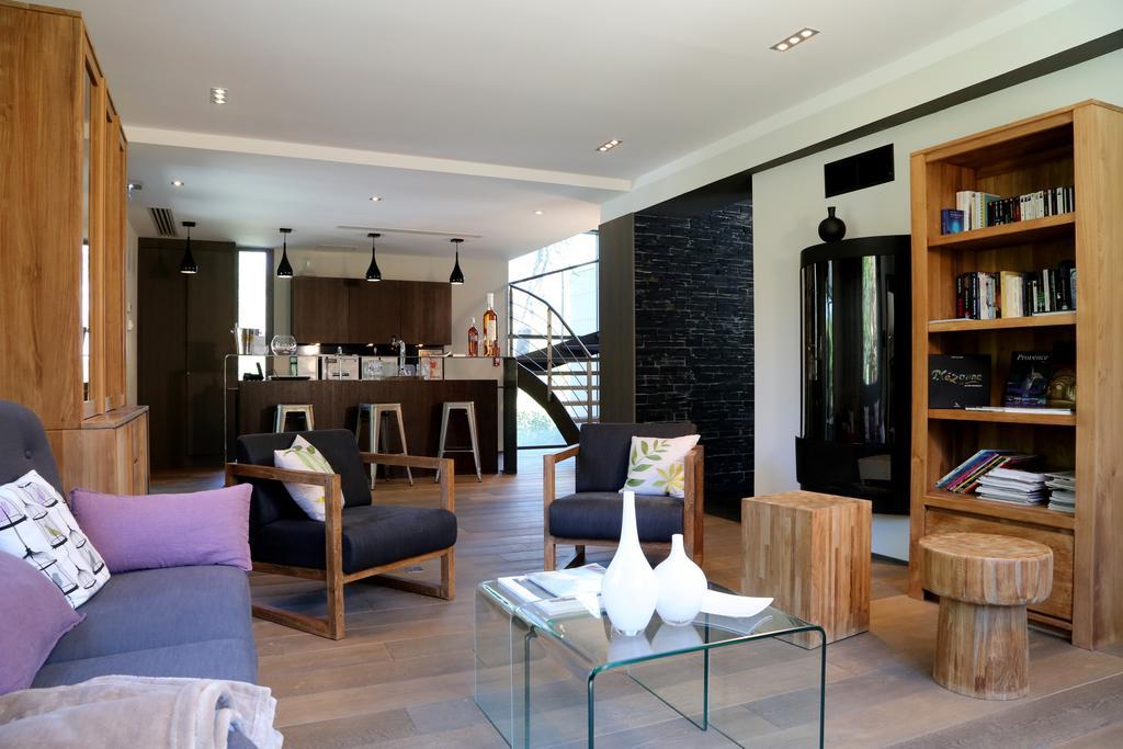 Bed and Breakfast Domaine Rampale Fuveau Exterior foto