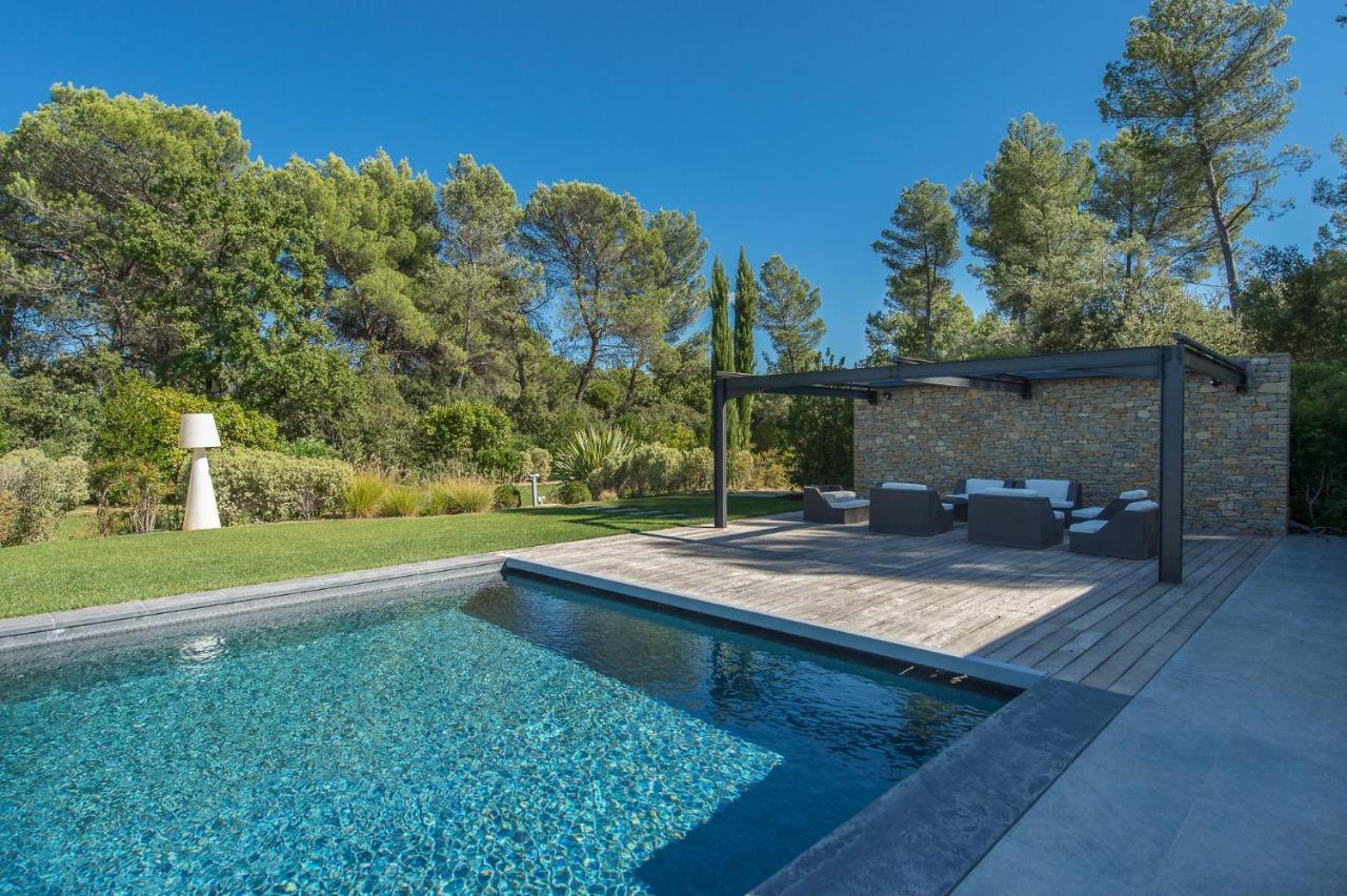 Bed and Breakfast Domaine Rampale Fuveau Exterior foto